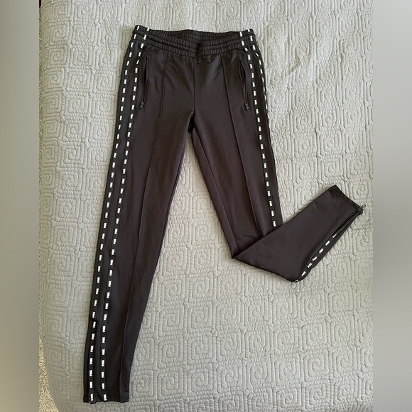 PINK Active Black Sweatpants - Picture 3 of 6